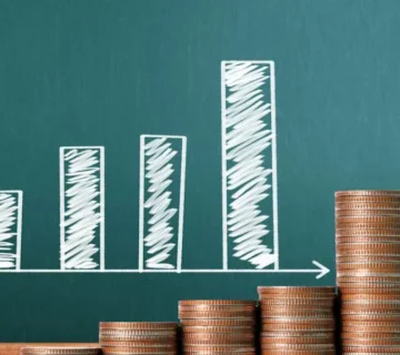 گزارش دوره ای فروش چیست؟